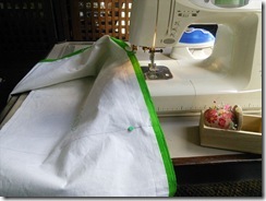 花嫁衣装の収納バックを製作 (2)