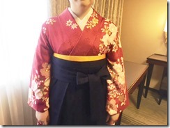 リーガロイヤルホテル広島へ袴着付とヘアセットに (3)