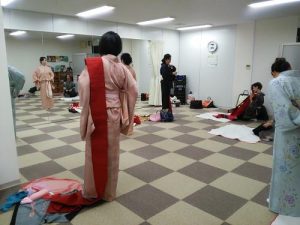 リビング広島の着物着付教室
