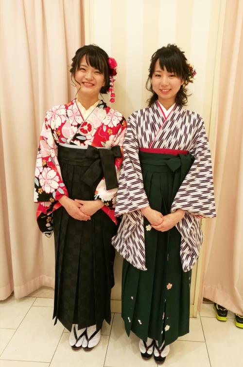 矢絣に桜の袴姿で卒業式と謝恩会へ(