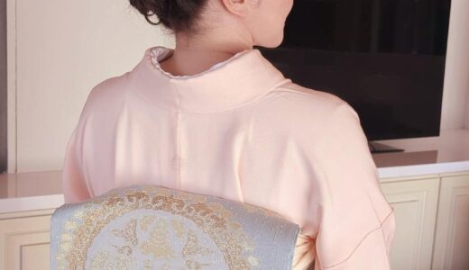 広島市 出張着付け｜ご自宅でヘアセットと着付け｜淡いピンクの訪問着で上品に